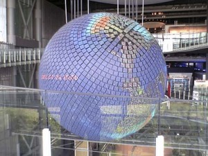 科学未来館のシンボル-GeoCosmos 科学未来館のシンボル-GeoCosmos